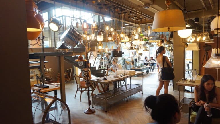 TIP 172 Discovering Bangkok’s Fusion of Café Atmosphere and Industrial Design Shops