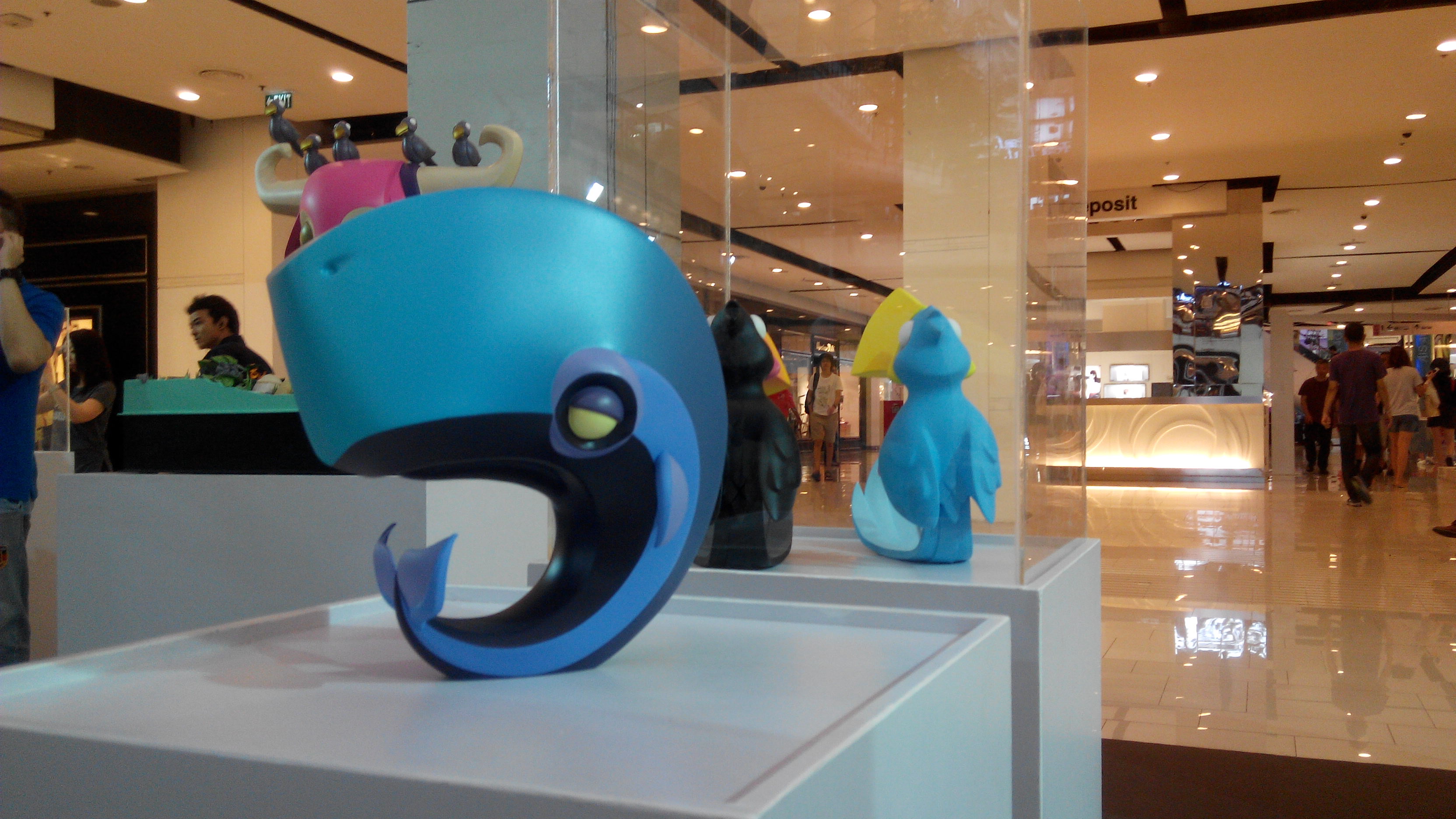 Coarse Toy Sculpture Whale ToyExpo Bangkok.jpg.jpg