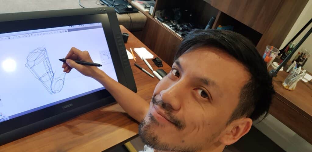 Chou-Tac Chung drawing Industrial design sketching on Wacom tablet